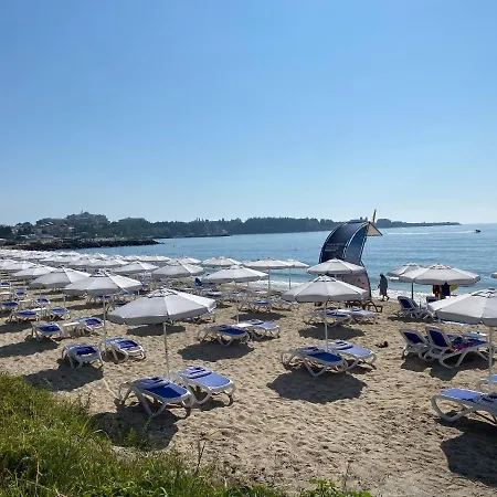 Apartment Luxury First Line With Pool And Sea View In Complex Oazis Ravda