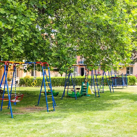 Luxury First Line With Pool And Sea View In Complex Oazis Apartment Ravda