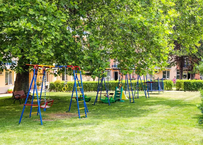 Luxury First Line With Pool And Sea View In Complex Oazis דירה רבדה