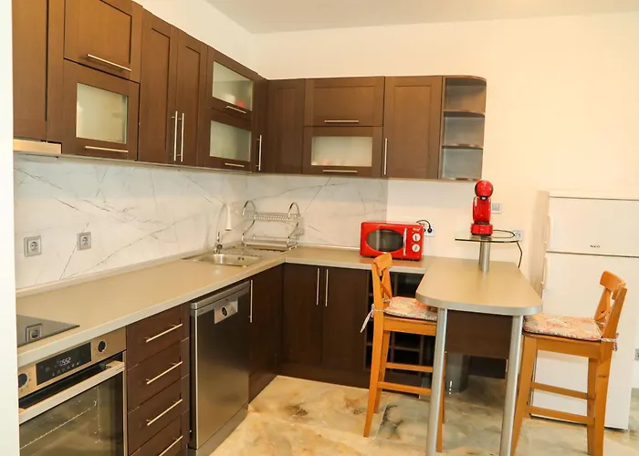 Luxury First Line With Pool And Sea View In Complex Oazis דירה